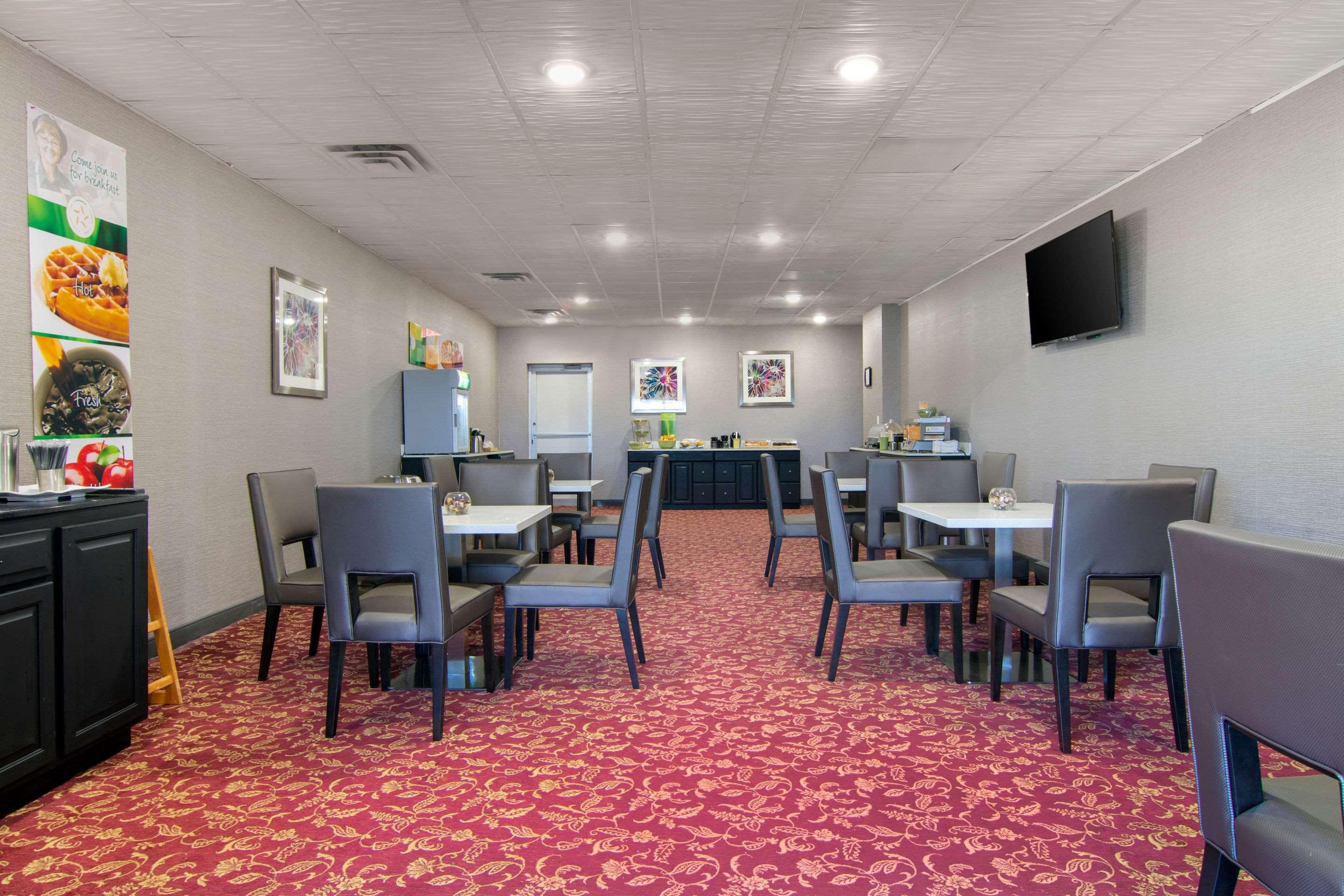 Quality Inn & Suites Cartersville Buitenkant foto